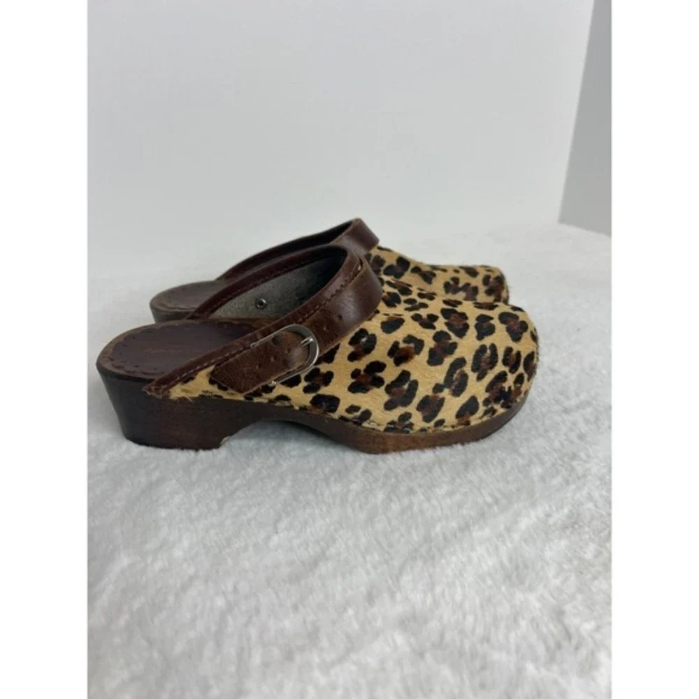 Hanna Andersson Shoes Womens 35 Leapard Calf Hair Wedge Clog Brown Leather Strap